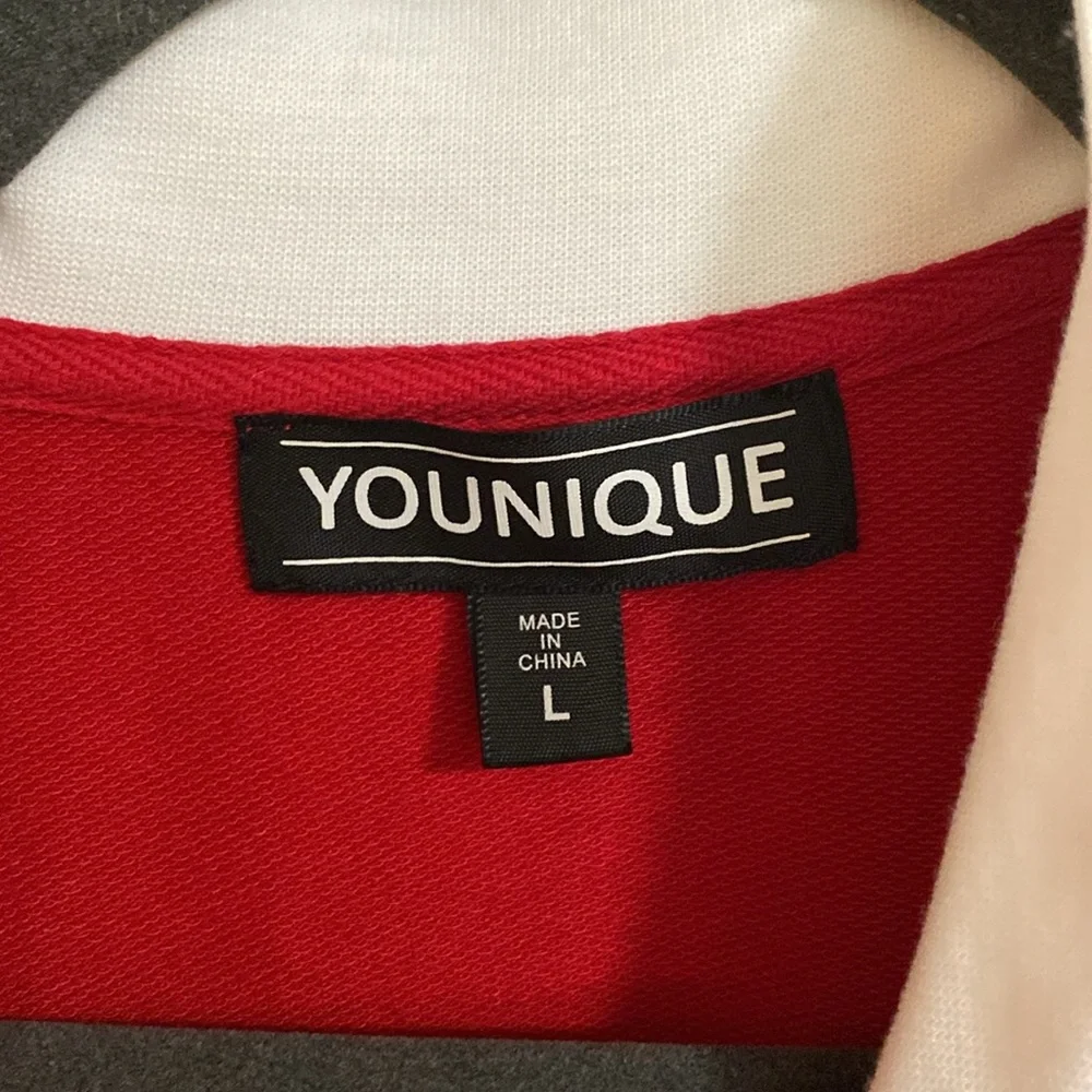 Younique Large Red with blue and white stripes Jacket Poly Rayon Spandex